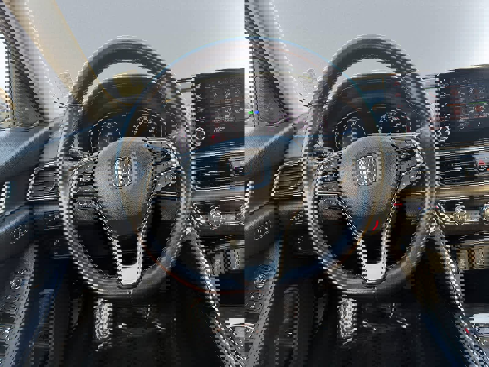 Used 2018 Honda Accord EX-L image 17