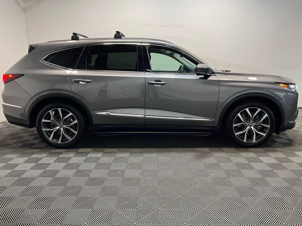 Certified 2024 Acura MDX SH-AWD w/ Technology Package image 4