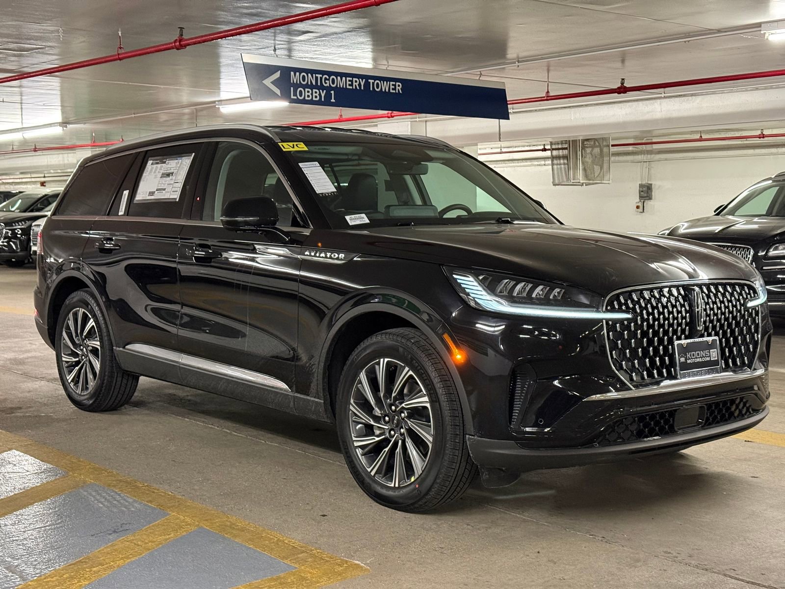 New 2026 Lincoln Aviator AWD image 5