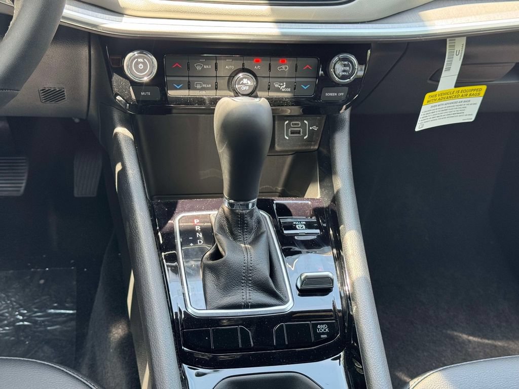 New 2026 Jeep Compass Limited AWD/4WD image 19