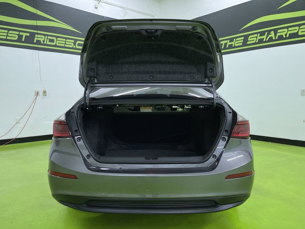 Used 2019 Honda Insight EX image 9