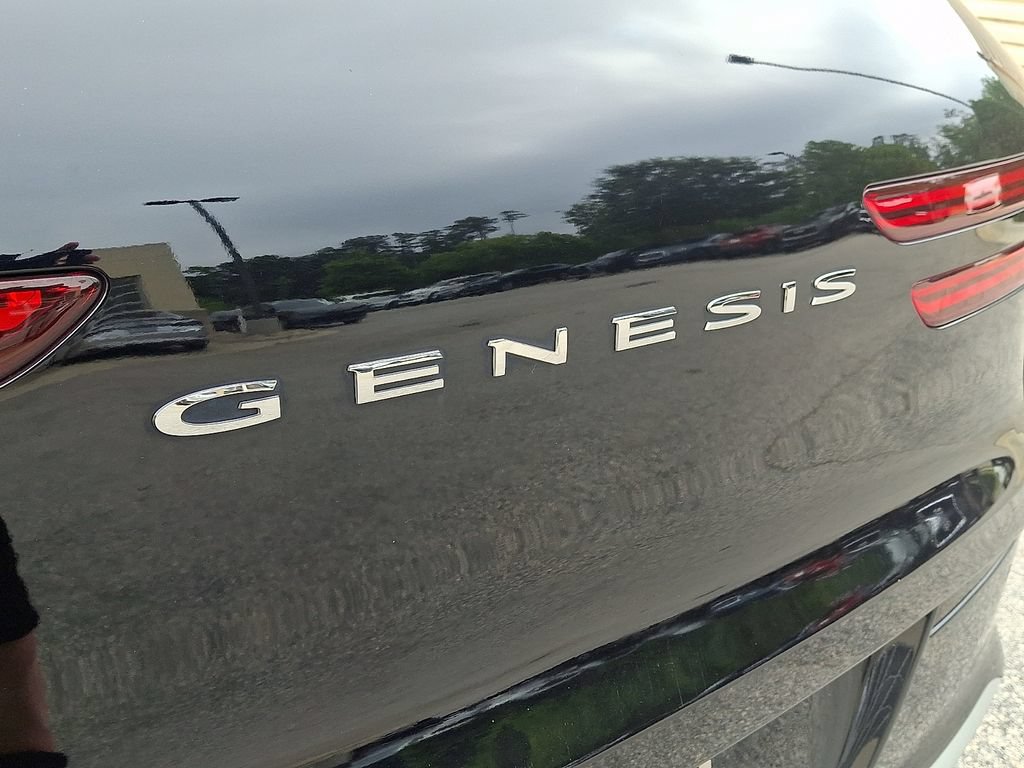Used 2023 Genesis Electrified GV70 AWD/4WD image 34
