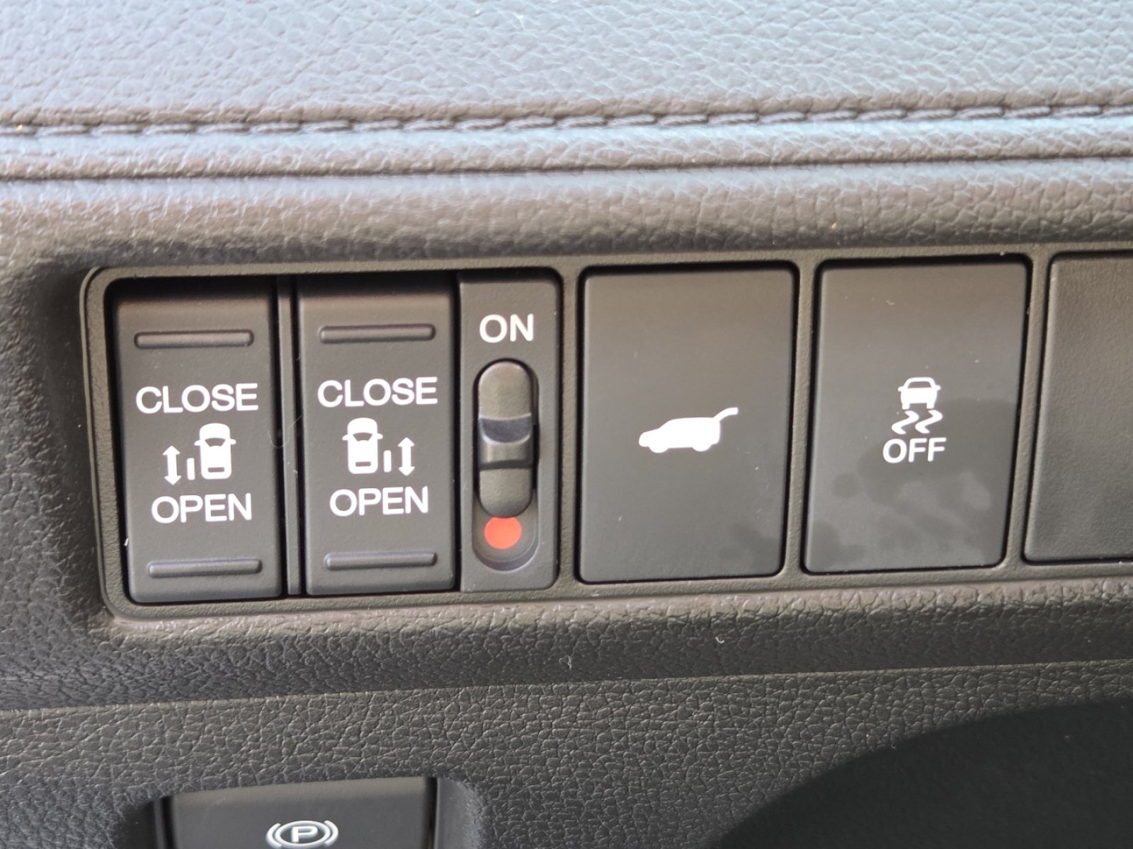 Certified 2025 Honda Odyssey EX-L image 16