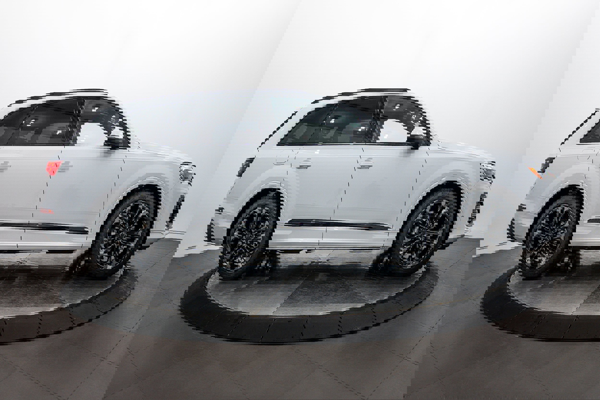 New 2026 Audi Q7 3.0T Premium Plus image 3