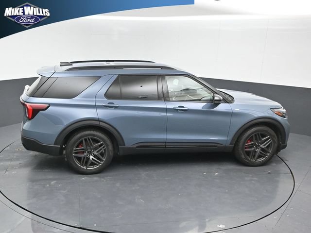 Used 2025 Ford Explorer ST-Line w/ Premium Package RWD image 16