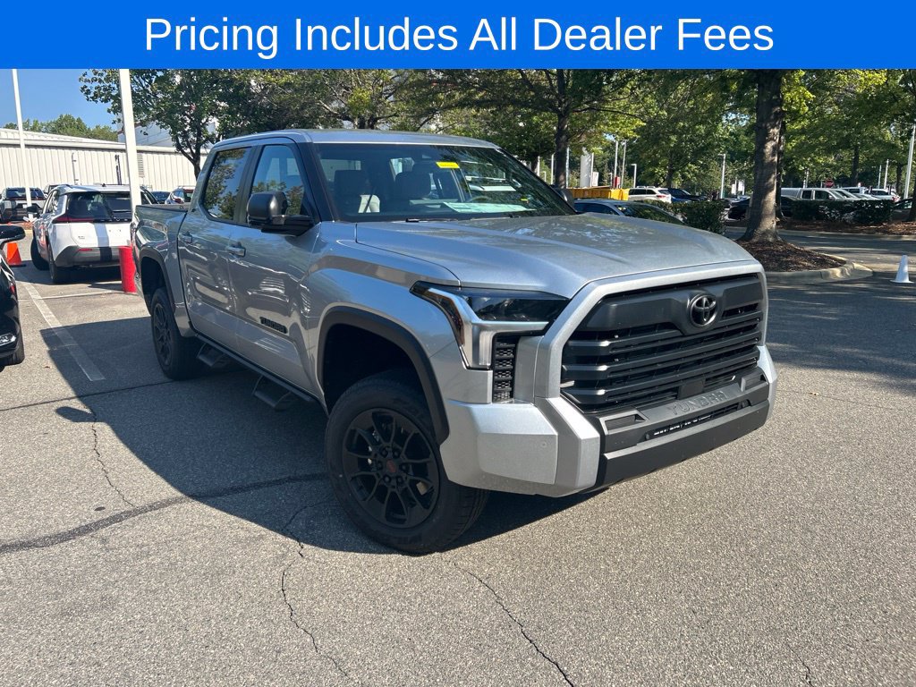 New 2026 Toyota Tundra SR5 w/ SR5 Premium Package
