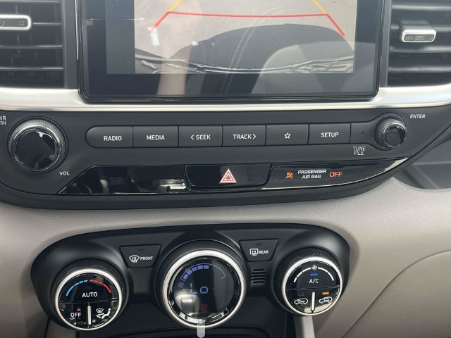 New 2026 Hyundai Venue SEL FWD image 26