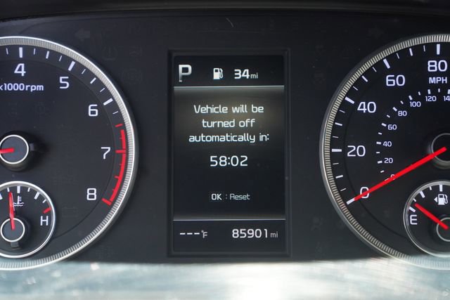 Used 2022 Kia K5 LXS FWD image 24