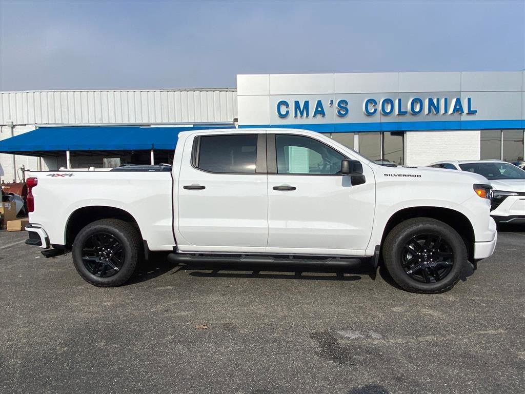 New 2026 Chevrolet Silverado 1500 Custom w/ Turbomax Blackout Package AWD/4WD image 2