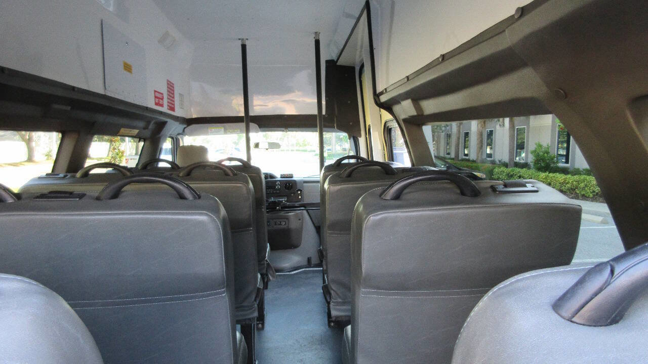 Used 2013 Ford E-350 and Econoline 350 Extended Super Duty w/ PWR Group RWD image 20