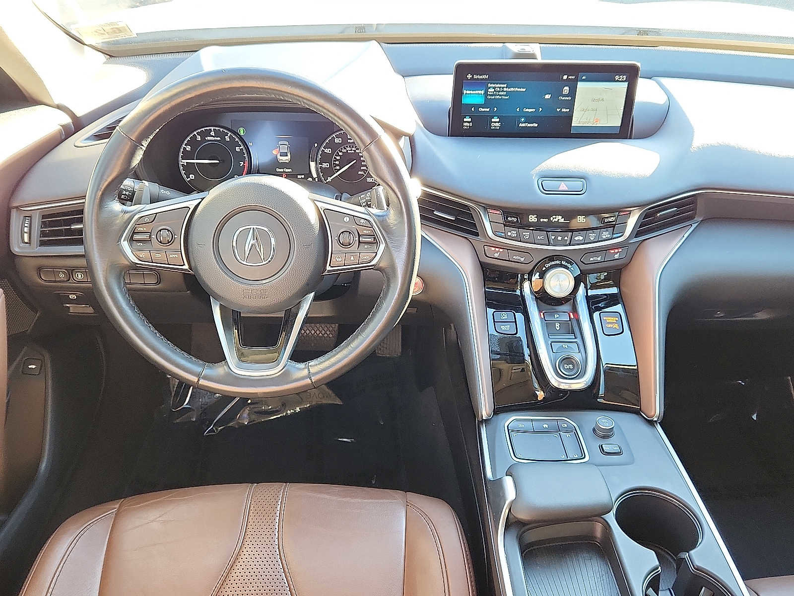 Used 2023 Acura TLX w/ Technology Package image 11