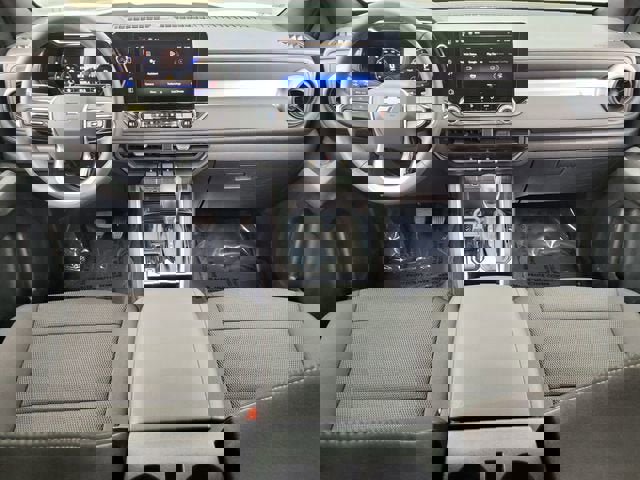 Used 2024 Chevrolet Colorado LT w/ LT Convenience Package image 12