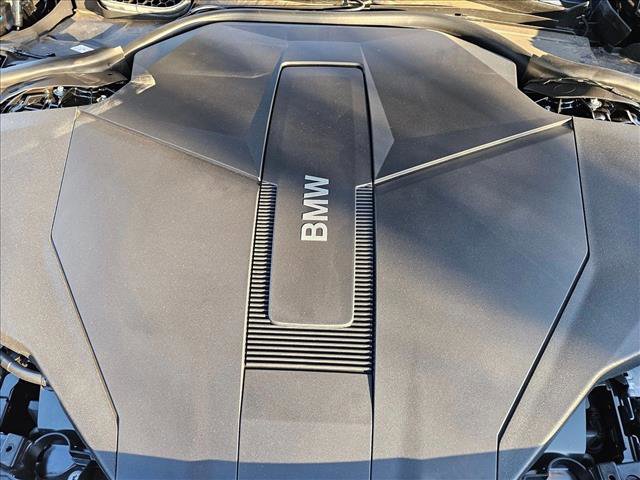 New 2025 BMW i7 xDrive60 w/ Premium Package AWD/4WD image 16
