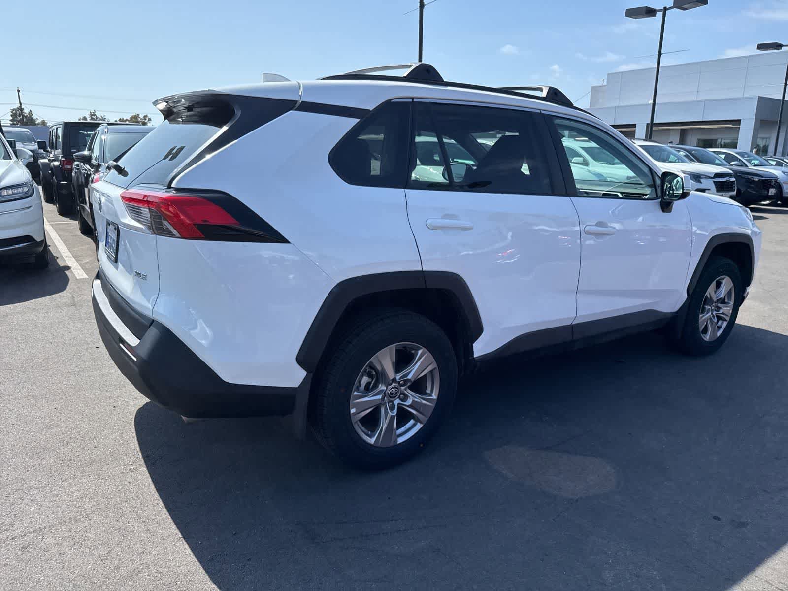 Used 2023 Toyota RAV4 XLE w/ Convenience Package FWD image 13