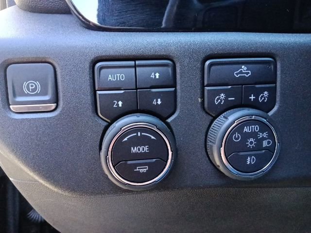 Used 2024 Chevrolet Silverado 1500 LT Trail Boss image 10