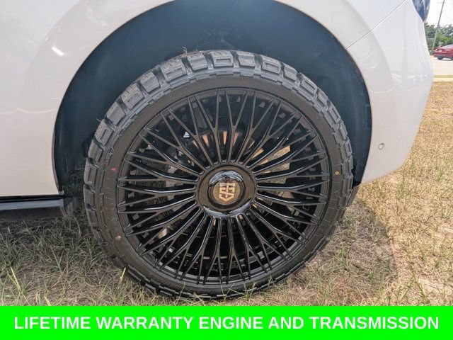 Used 2025 Ford Expedition Max Platinum AWD/4WD image 12