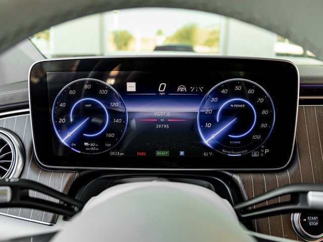 Used 2022 Mercedes-Benz EQS 450+ Sedan image 16