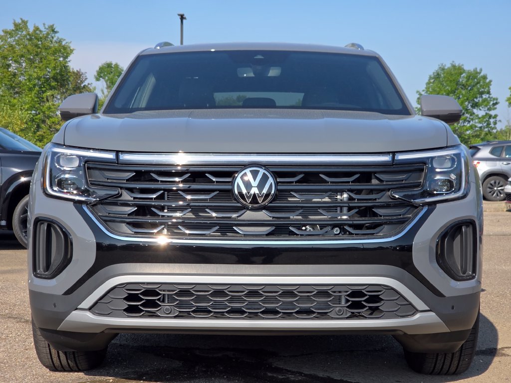 New 2026 Volkswagen Atlas Cross Sport SE AWD/4WD image 9