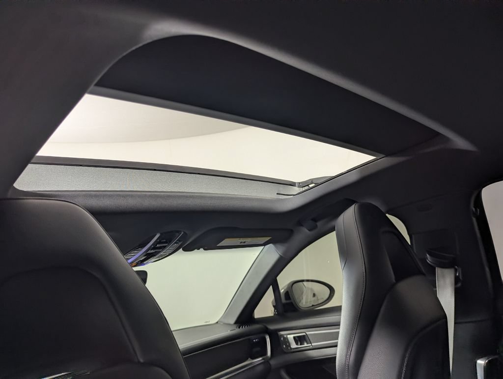 Used 2023 Porsche Panamera Platinum Edition RWD image 24