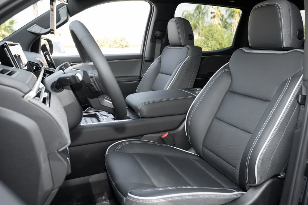 New 2026 GMC Sierra EV Elevation image 18