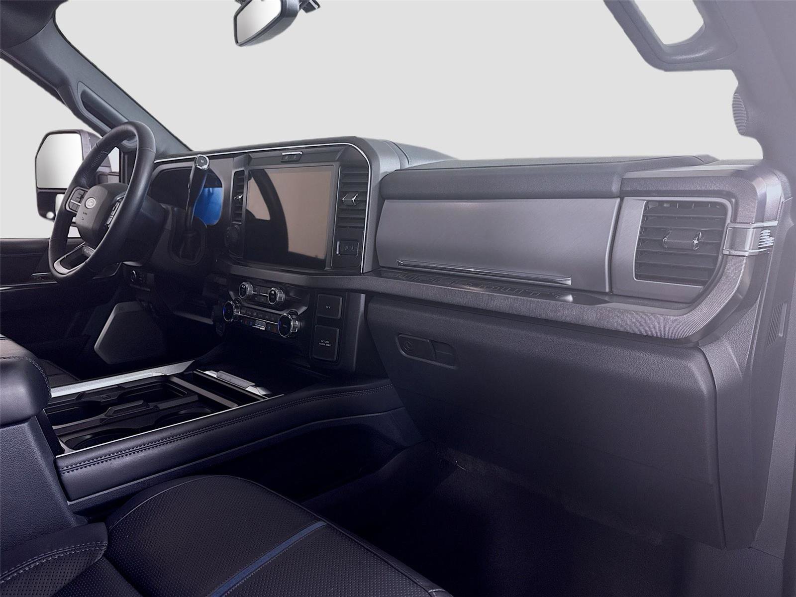 Used 2025 Ford F450 Platinum w/ FX4 Off-Road Package AWD/4WD image 24