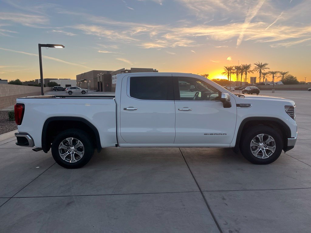 Used 2025 GMC Sierra 1500 SLT RWD image 7