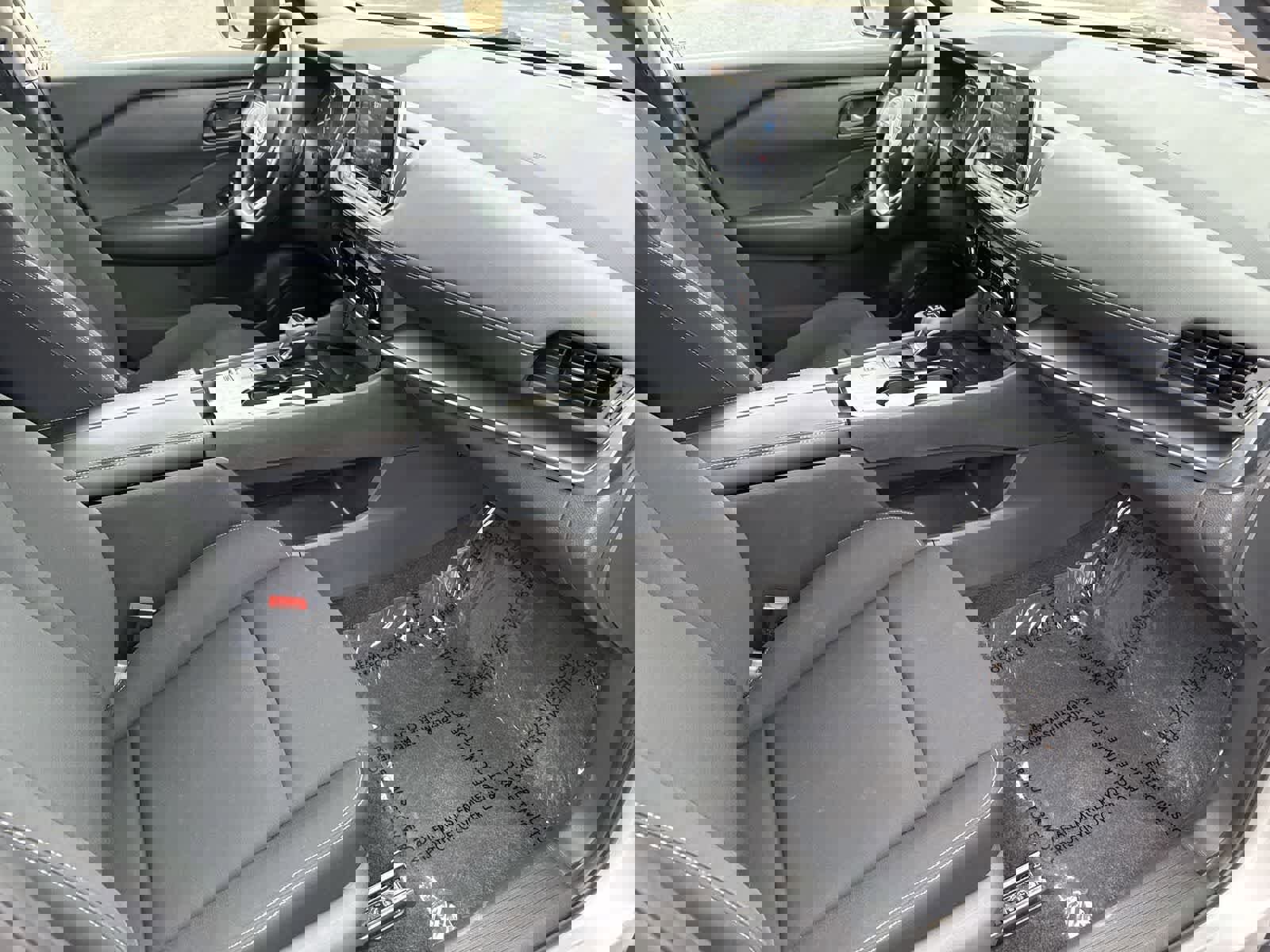 Used 2024 Nissan Rogue S image 12