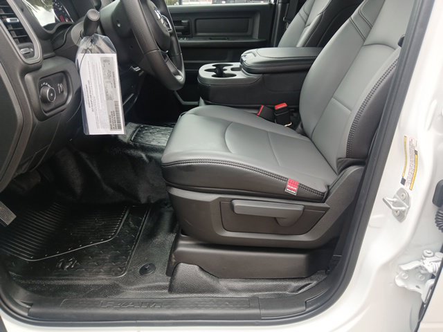 New 2027 RAM 4500 Tradesman w/ Chrome Appearance Group AWD/4WD image 31