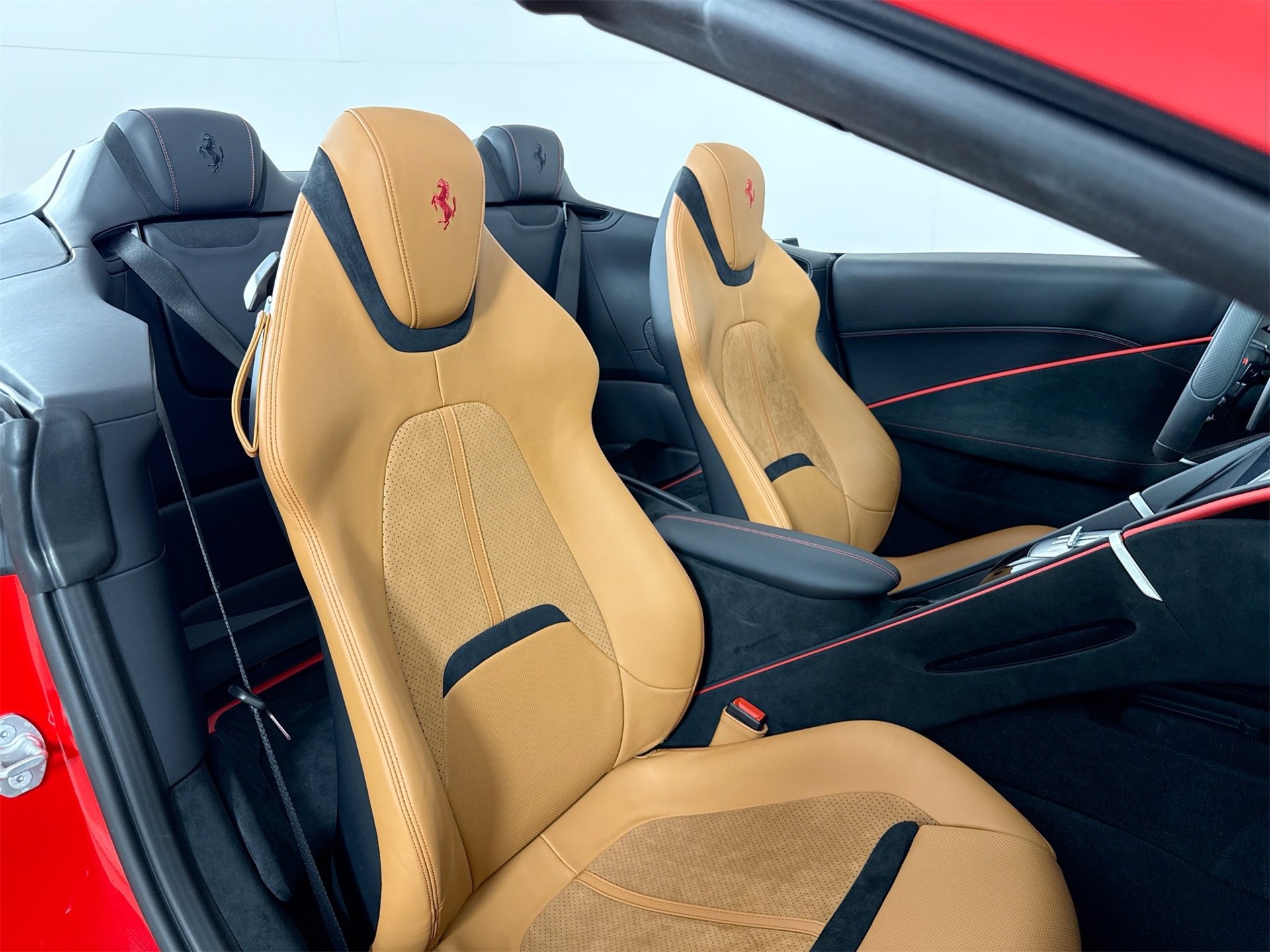 Certified 2024 Ferrari Roma Spider image 22