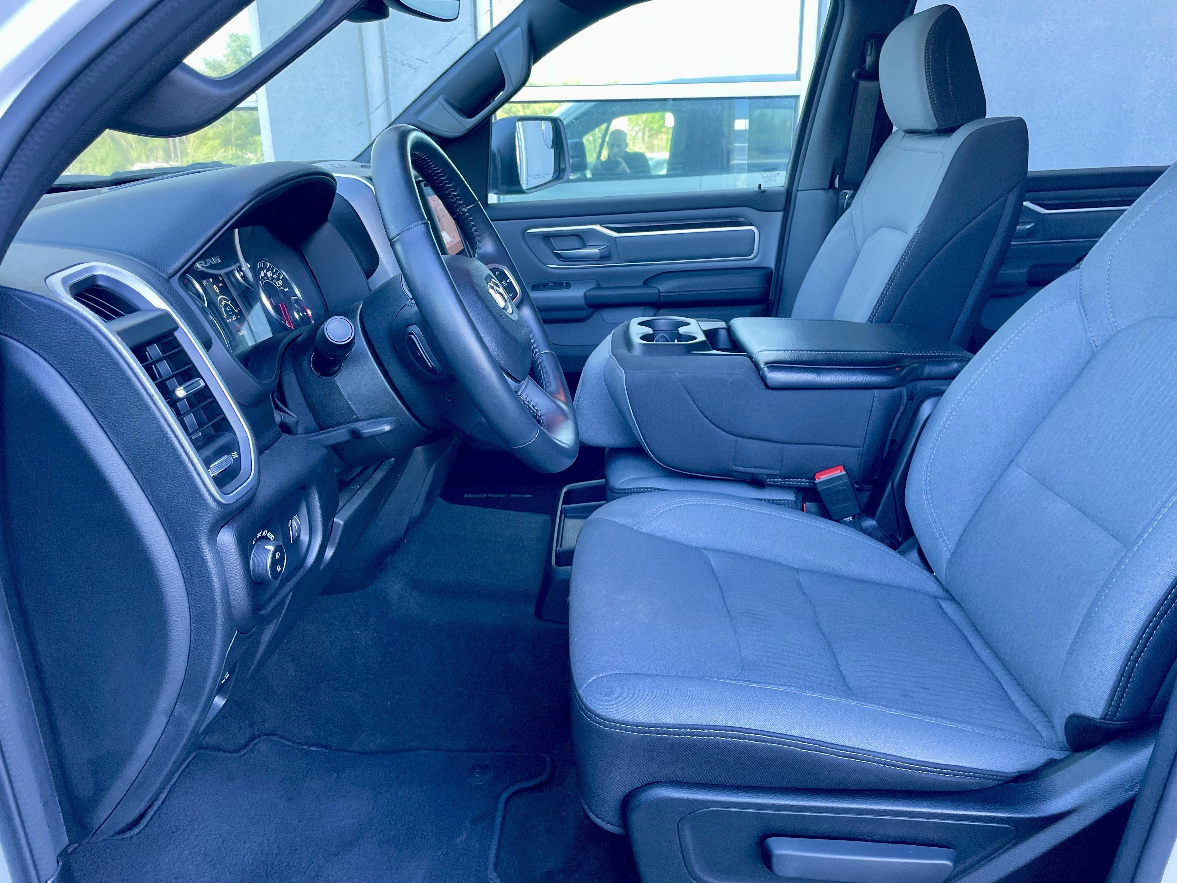 Used 2023 RAM 1500 Big Horn AWD/4WD image 14