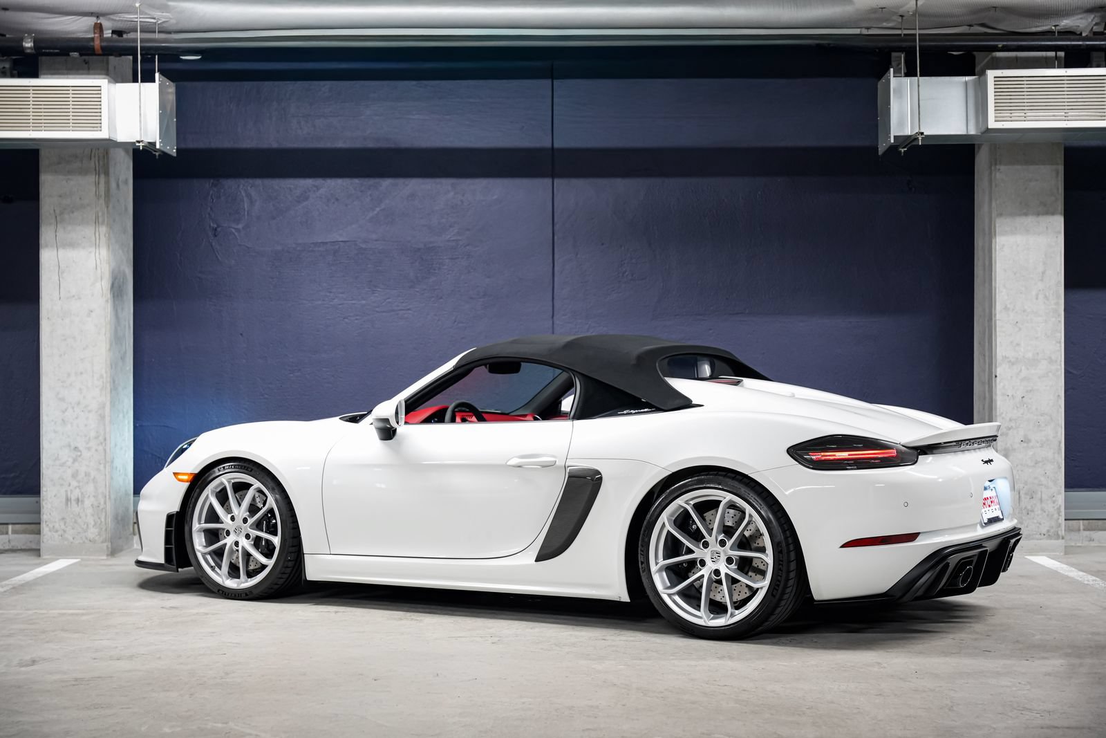 Used 2022 Porsche 718 Boxster Spyder RWD image 8