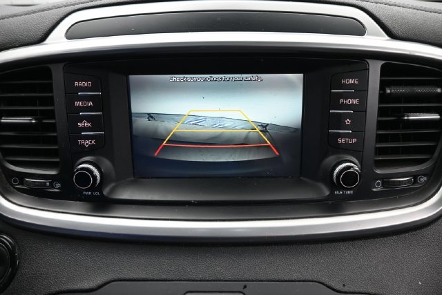 Used 2020 Kia Sorento EX AWD/4WD image 21