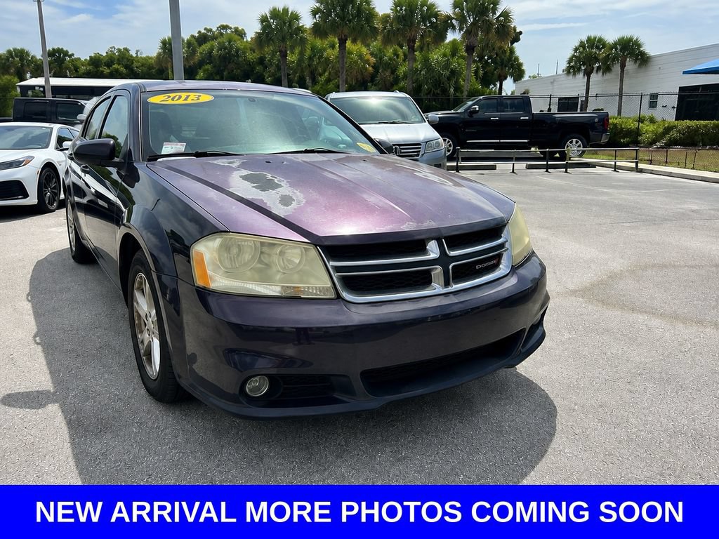 Used 2013 Dodge Avenger SXT FWD image 1
