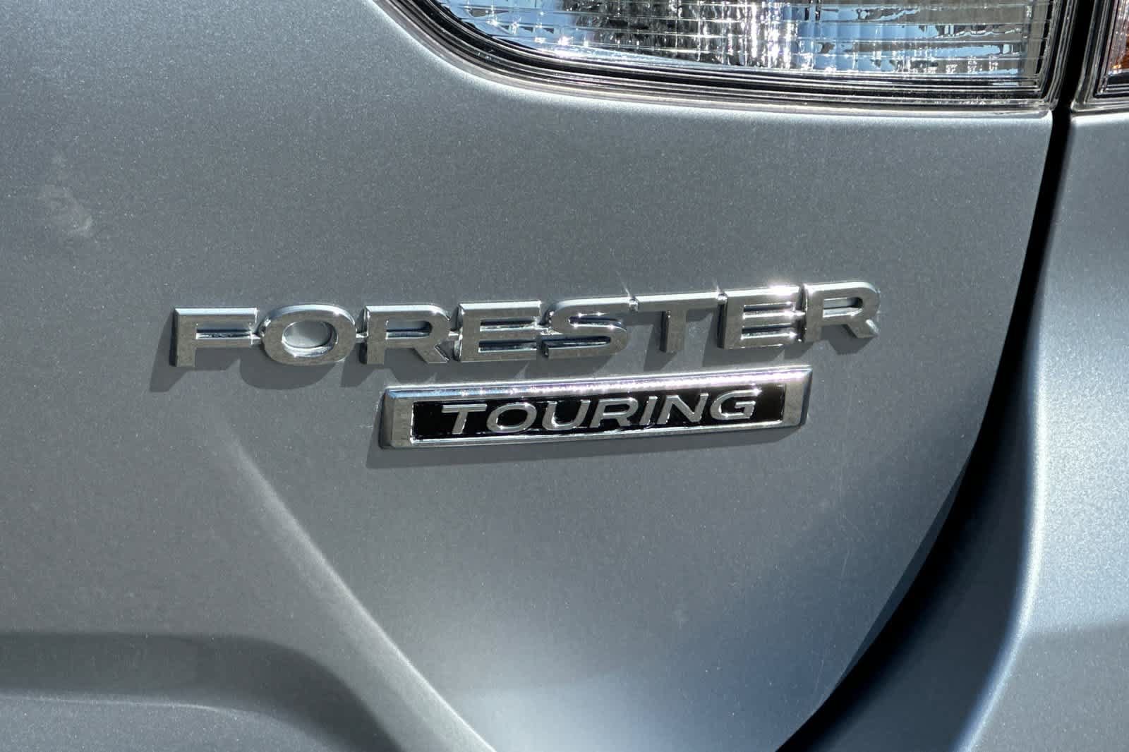 Used 2020 Subaru Forester Touring AWD/4WD image 34
