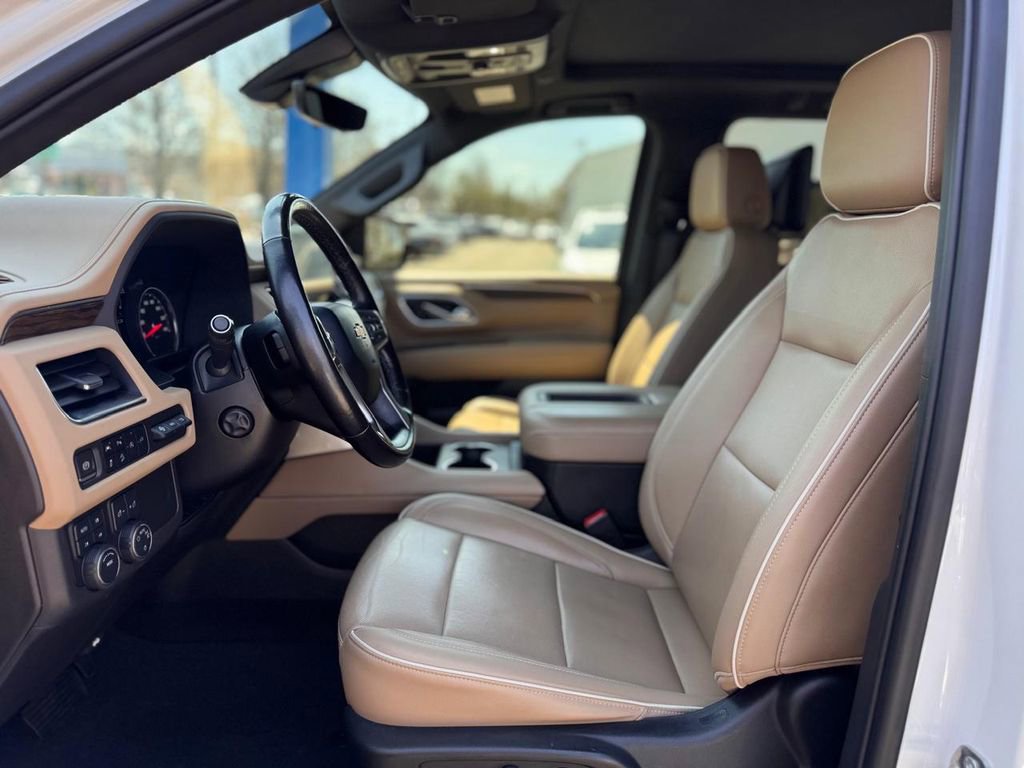 Used 2021 Chevrolet Suburban Premier image 18