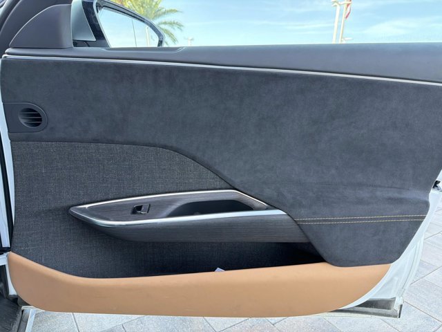 Used 2022 Lucid Air Grand Touring image 18