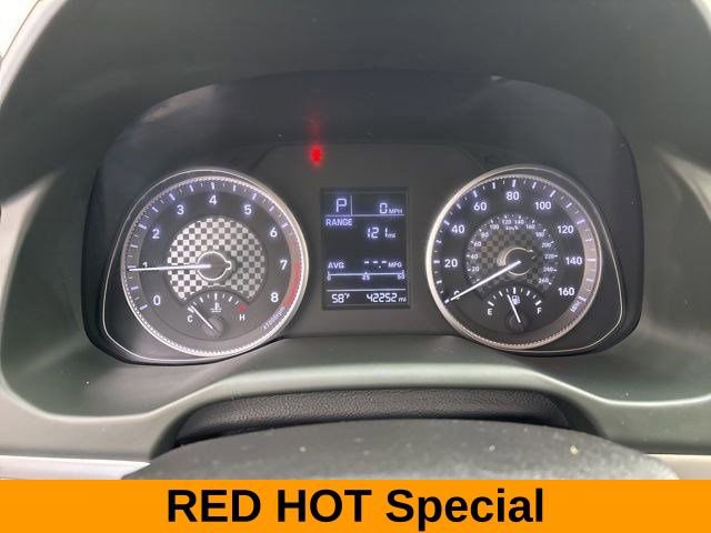 Used 2019 Hyundai Elantra SE image 15