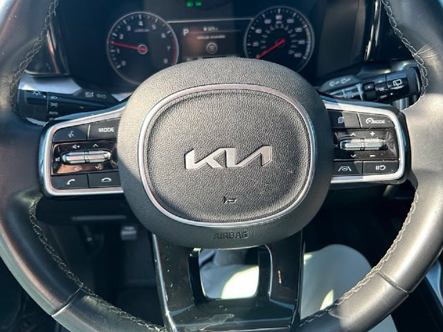 Certified 2023 Kia Sorento S w/ Panoramic Sunroof Package FWD image 15