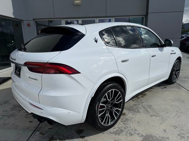 Used 2023 Maserati Grecale Modena image 4