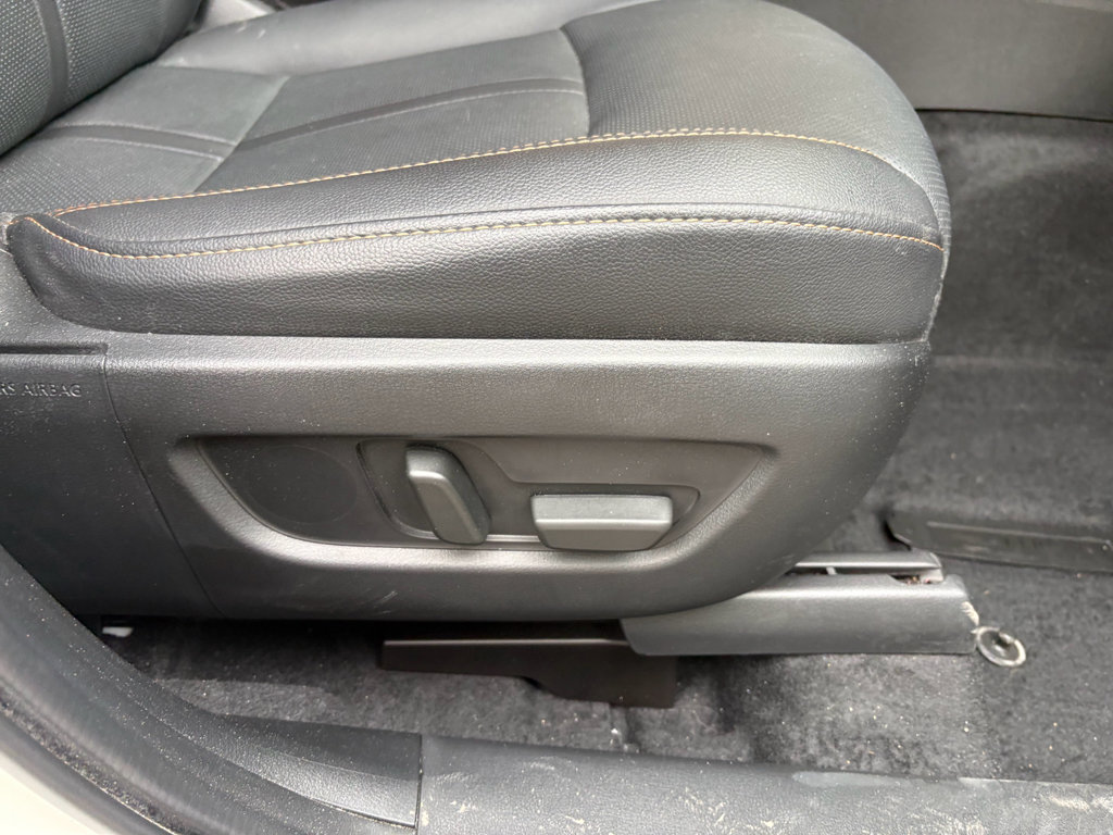 Used 2024 MAZDA CX-90 Plug-In Hybrid w/ Preferred AWD/4WD image 30