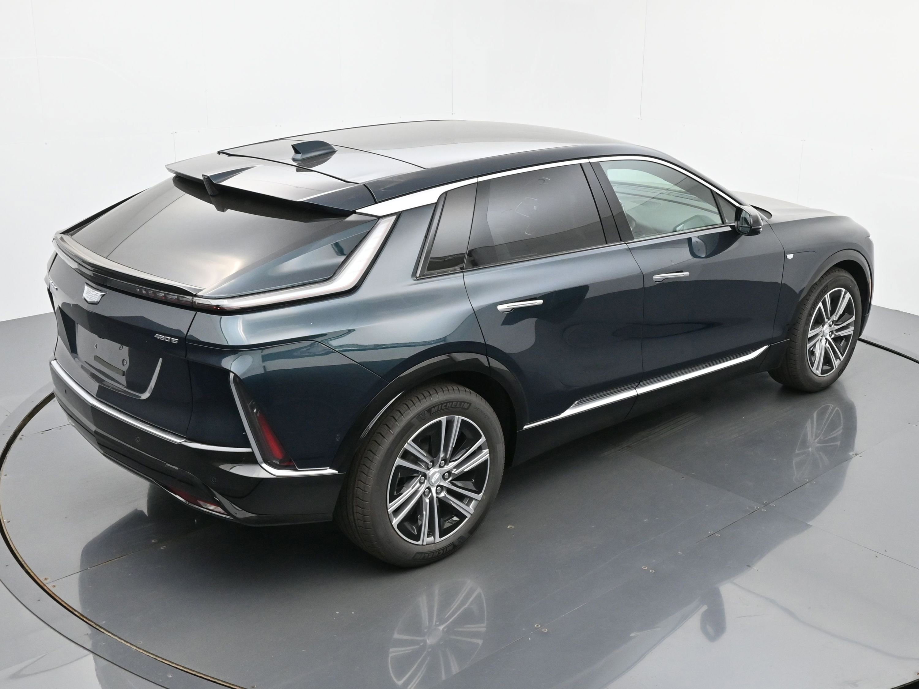 New 2026 Cadillac Lyriq Luxury image 27