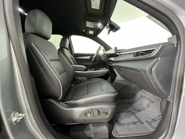 Used 2026 Buick Enclave Preferred w/ LPO, All-Weather Package image 28