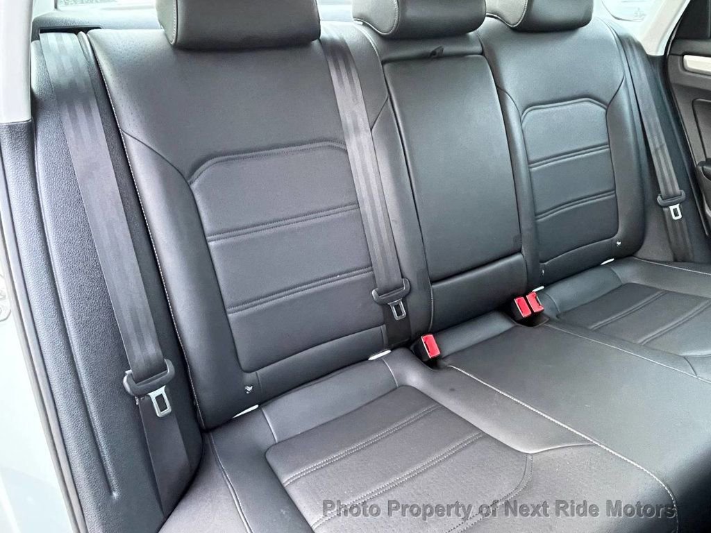 Used 2020 Volkswagen Passat 2.0T SE image 14