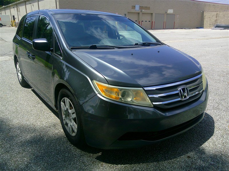 Used 2012 Honda Odyssey LX image 7