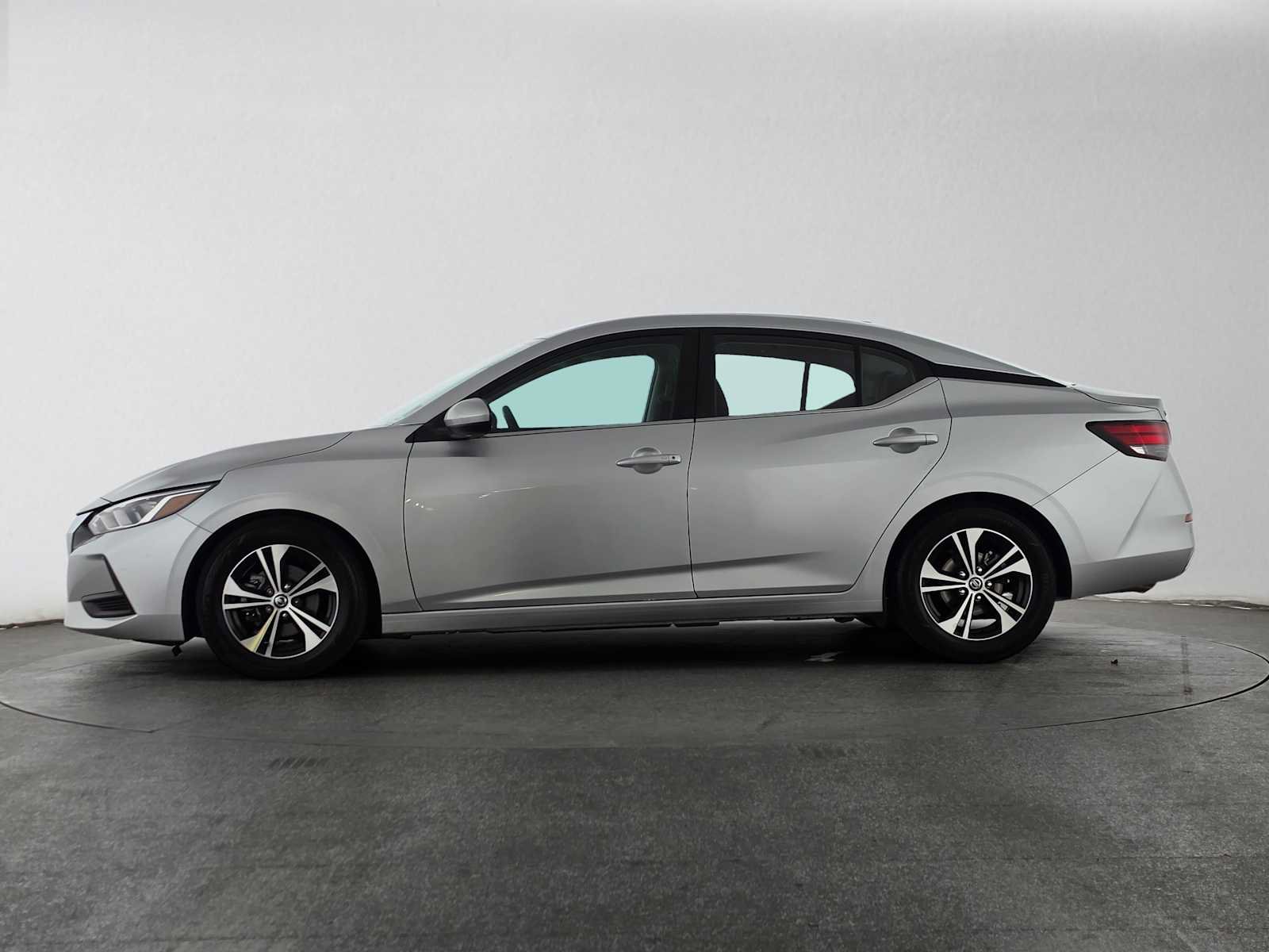 Used 2021 Nissan Sentra SV FWD image 6