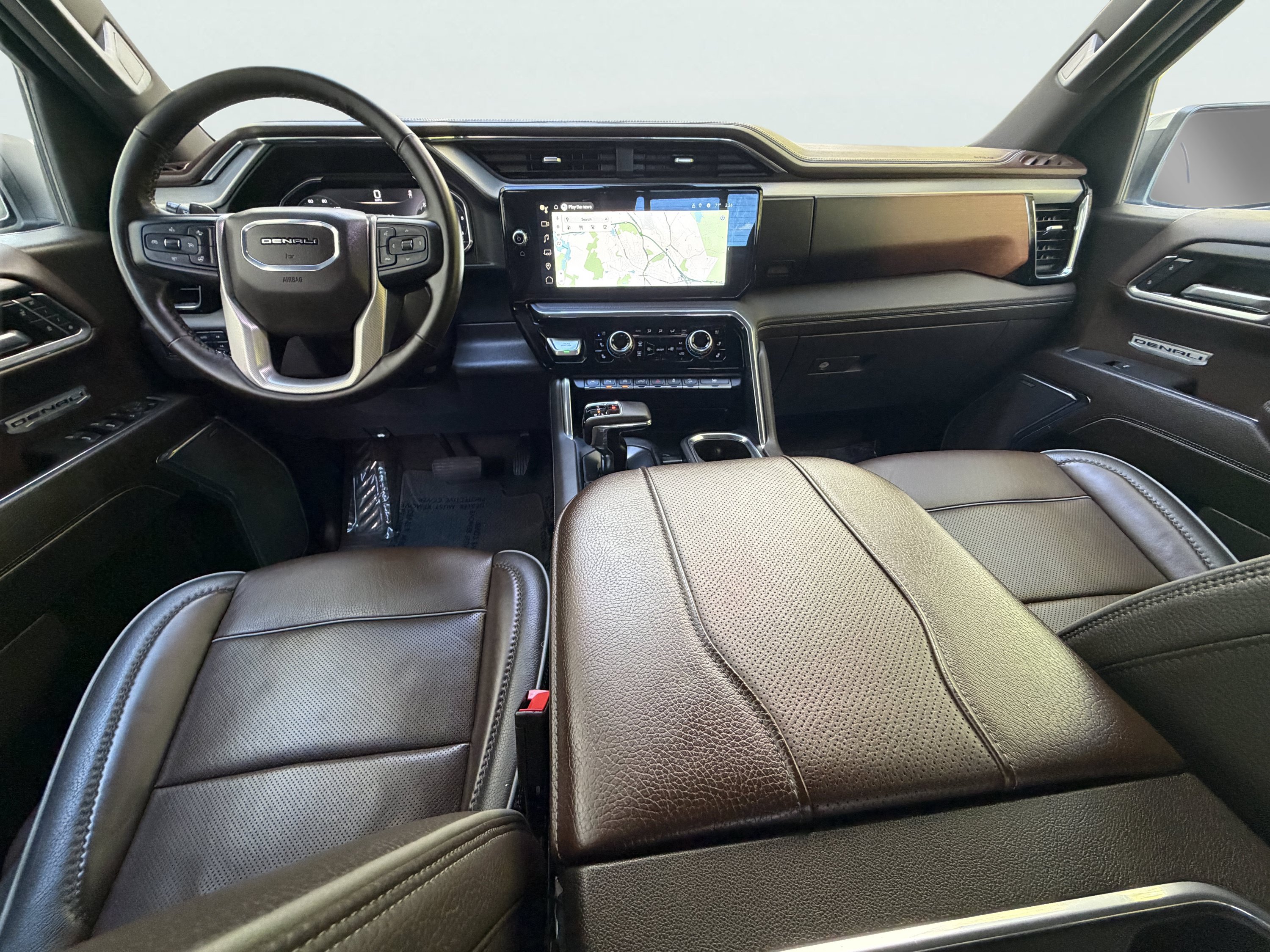 Used 2024 GMC Sierra 1500 Denali w/ Denali Reserve Package AWD/4WD image 36
