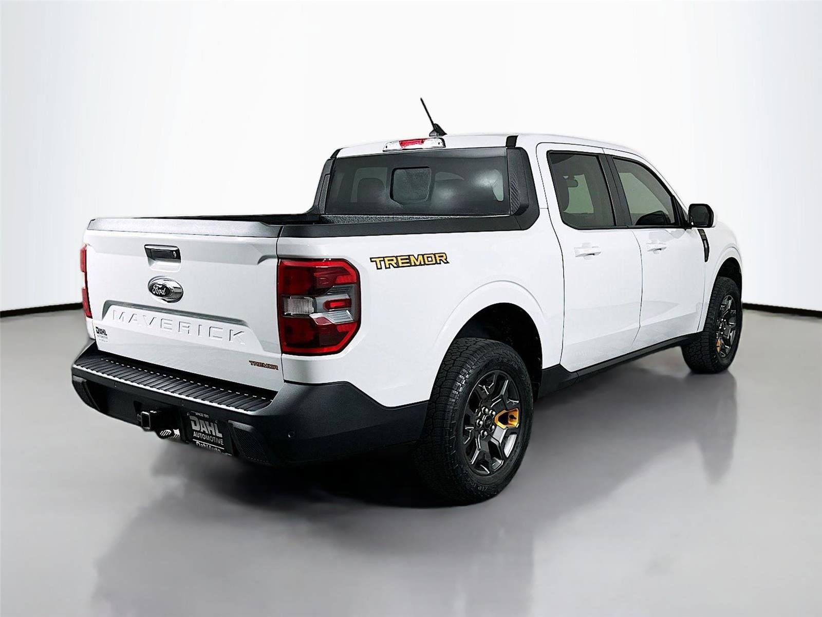 Used 2023 Ford Maverick Tremor w/ Tremor Off-Road Package AWD/4WD image 13