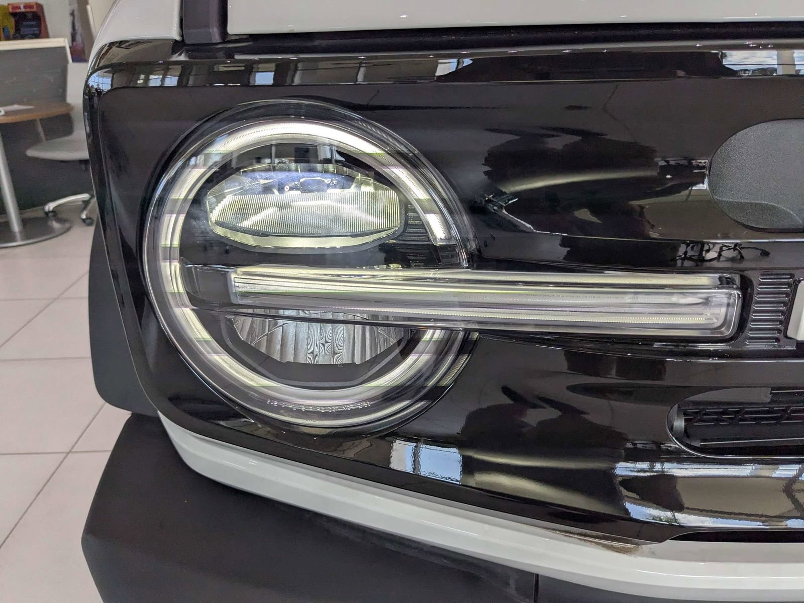 New 2025 Ford Bronco Outer Banks w/ Sasquatch Package AWD/4WD image 8