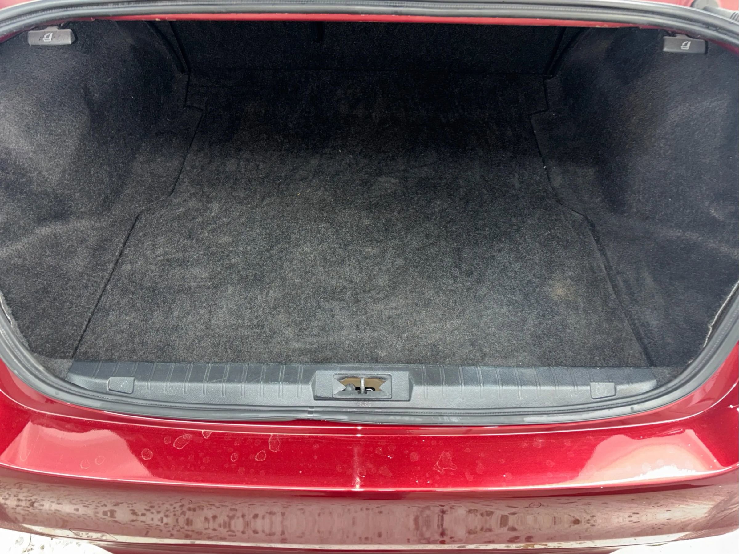 Used 2017 Subaru Legacy 3.6R Limited image 16