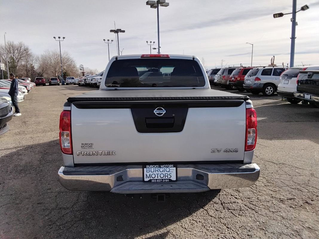 Used 2013 Nissan Frontier SV image 6